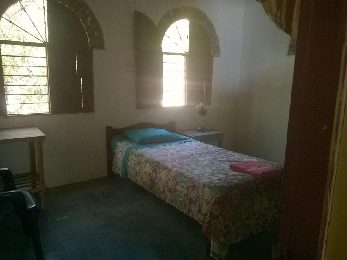 El Garaje Hostal Taganga Esterno foto