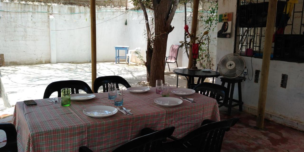 El Garaje Hostal Taganga Esterno foto